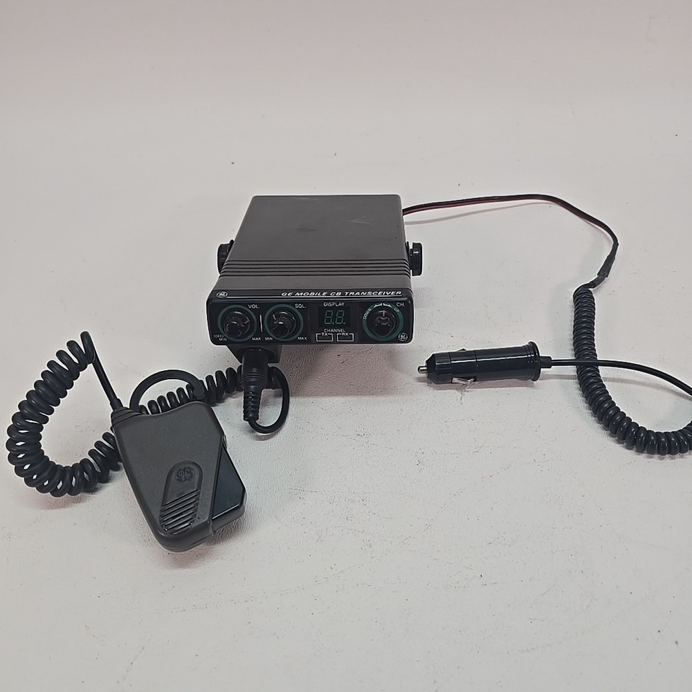 General Electric GE Compact Mobile CB Transceiver 3-58090